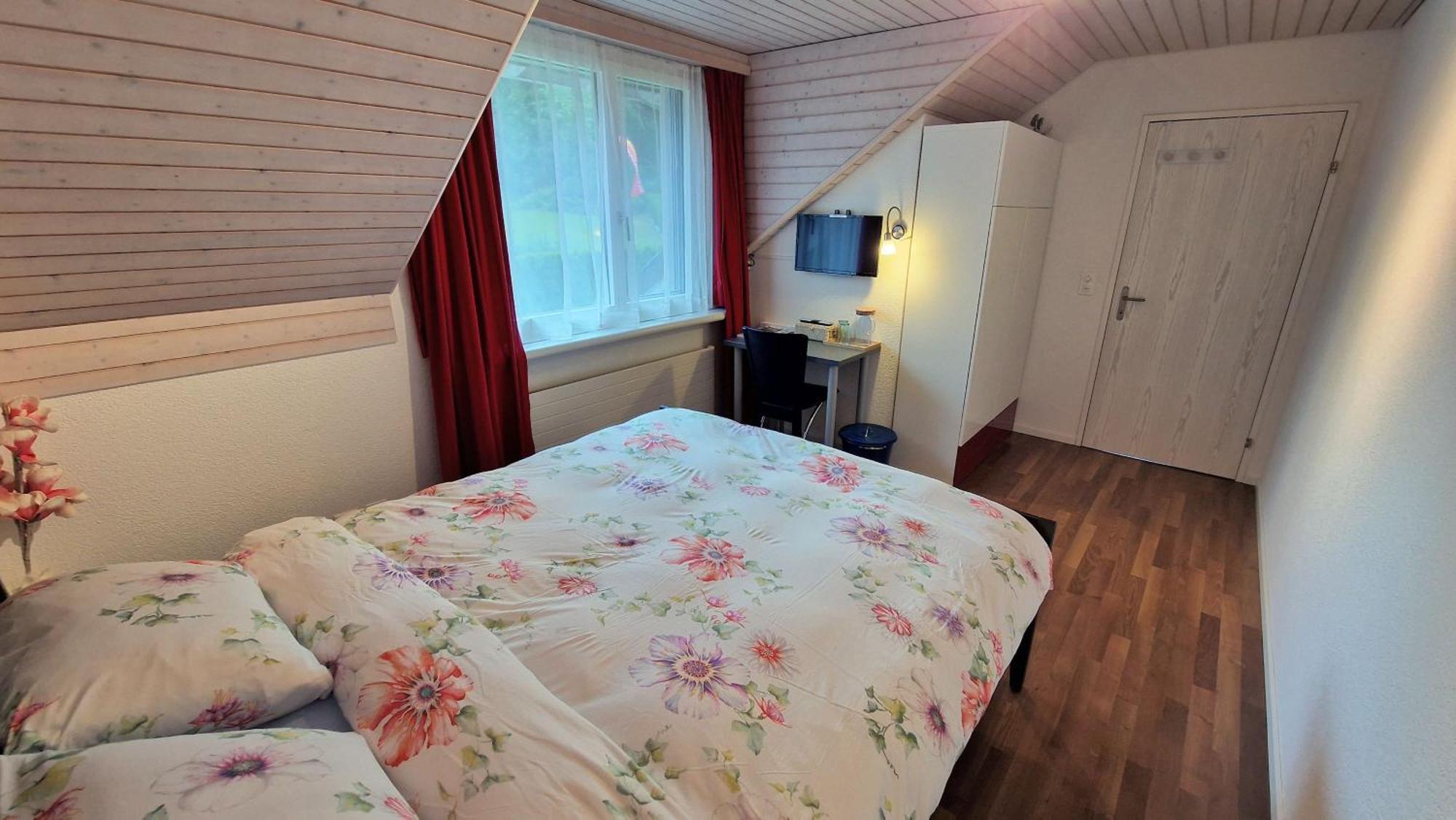 Hillside Homestay Near Luzern By Menbergs Harmony Homestay Hildisrieden الغرفة الصورة